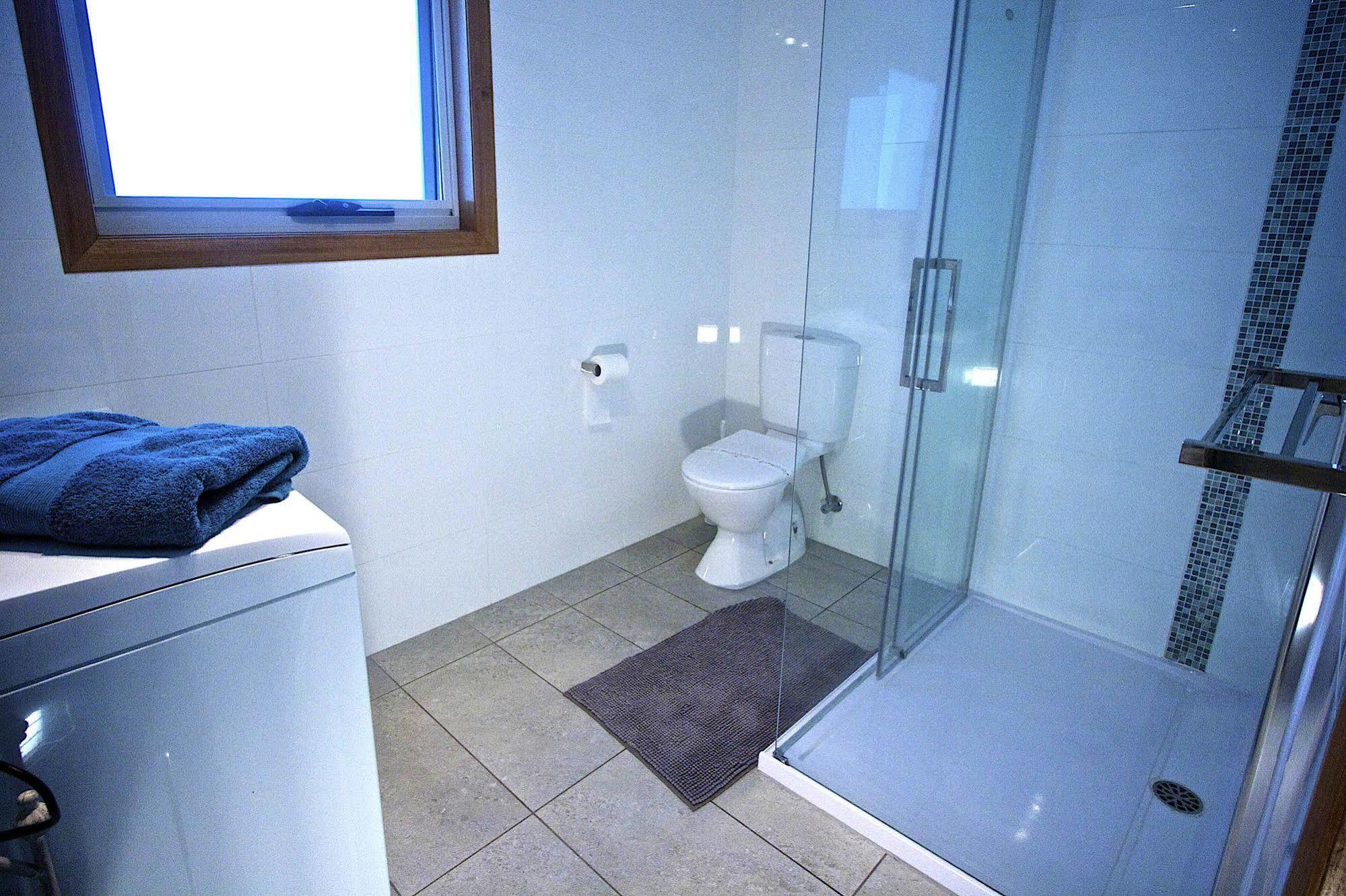 เพนกวิน บีชฟรอนต์ อพาร์ตเมนต์ Apartment ภายนอก รูปภาพ