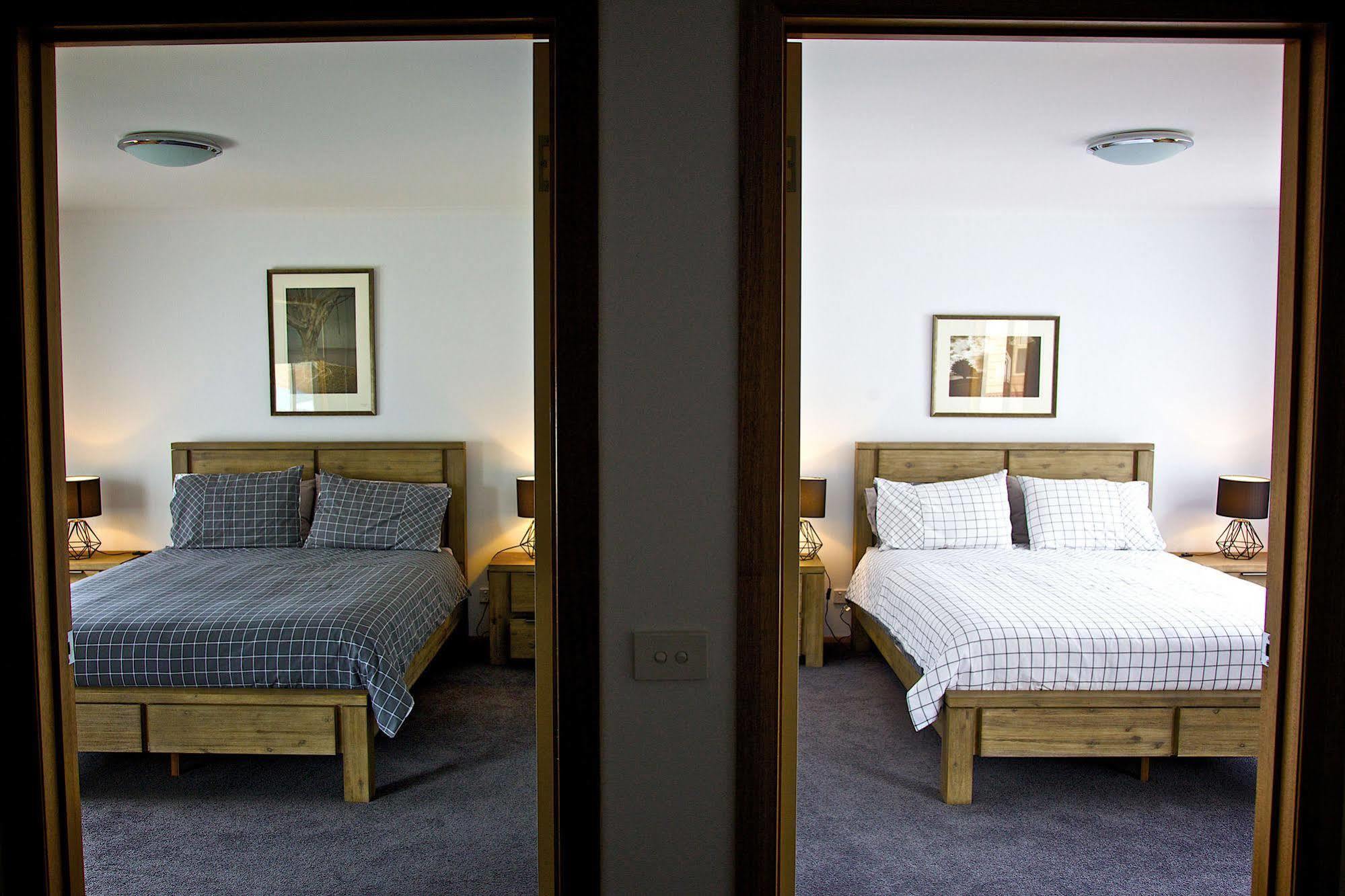 เพนกวิน บีชฟรอนต์ อพาร์ตเมนต์ Apartment ภายนอก รูปภาพ